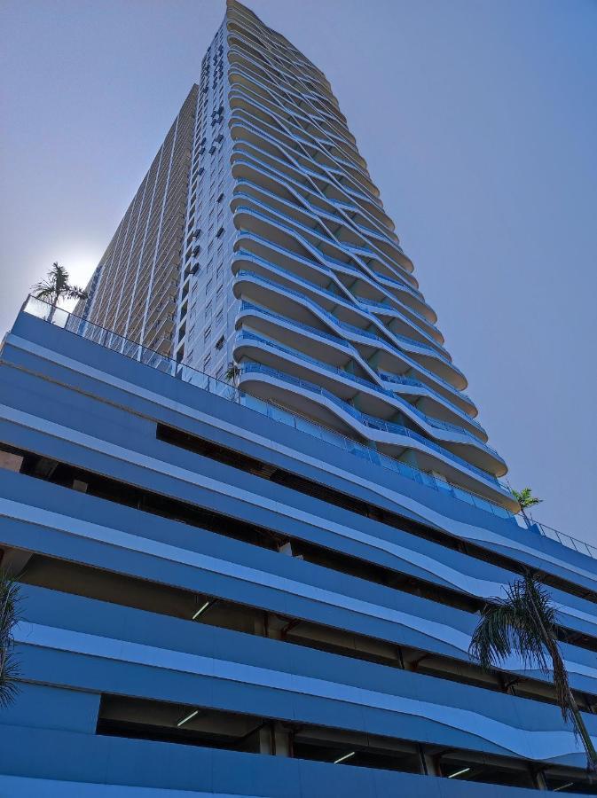 Schoenes Apartment Mit Pool-Nutzung Manila Exteriör bild